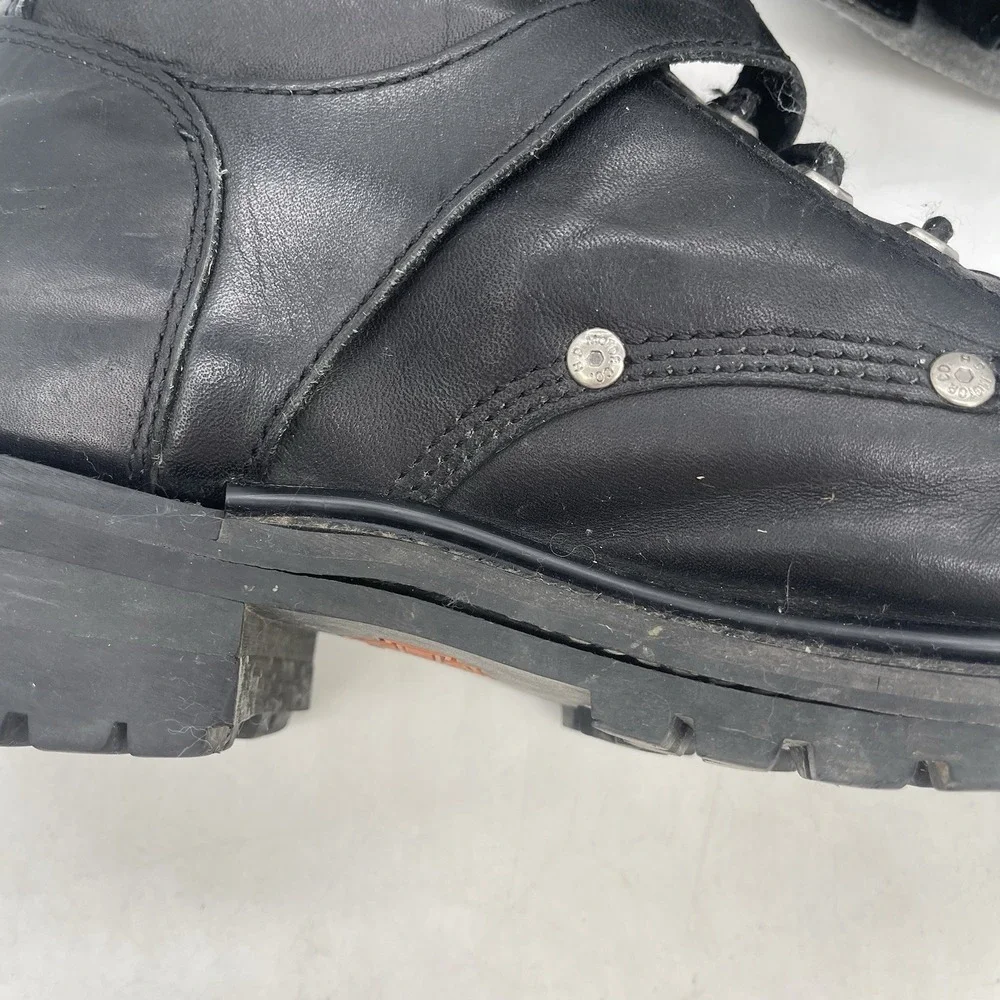Harley-Davidson shop confidence